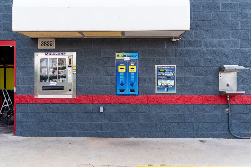 3835 Central, Wichita, KS for sale - Building Photo - Image 2 of 13