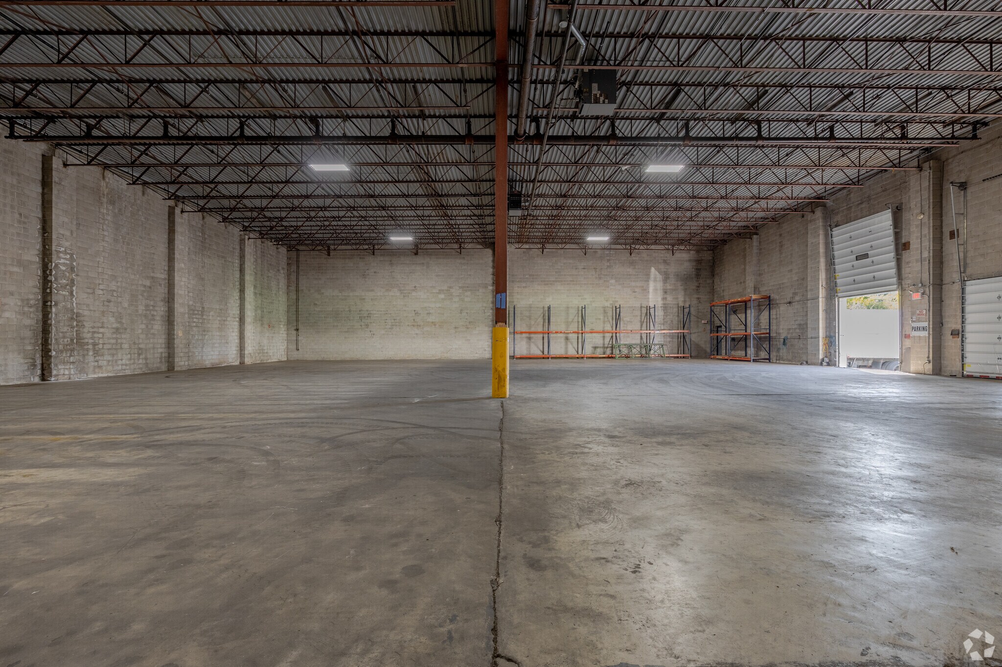 100 Peters Rd, Bloomfield, CT for sale Primary Photo- Image 1 of 1