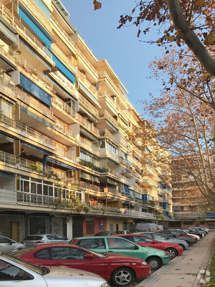 Calle Niza, 4, Móstoles, Madrid for sale - Building Photo - Image 2 of 2