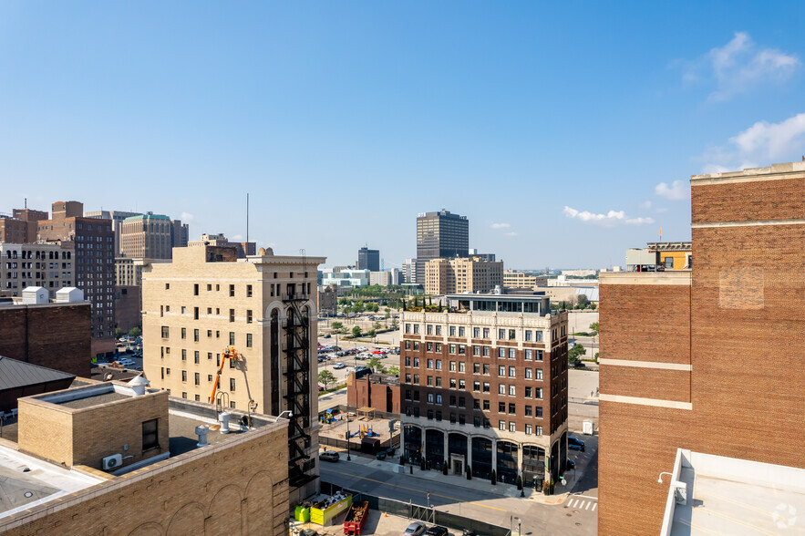 2233 Park Ave, Detroit, MI for sale - Aerial - Image 3 of 15