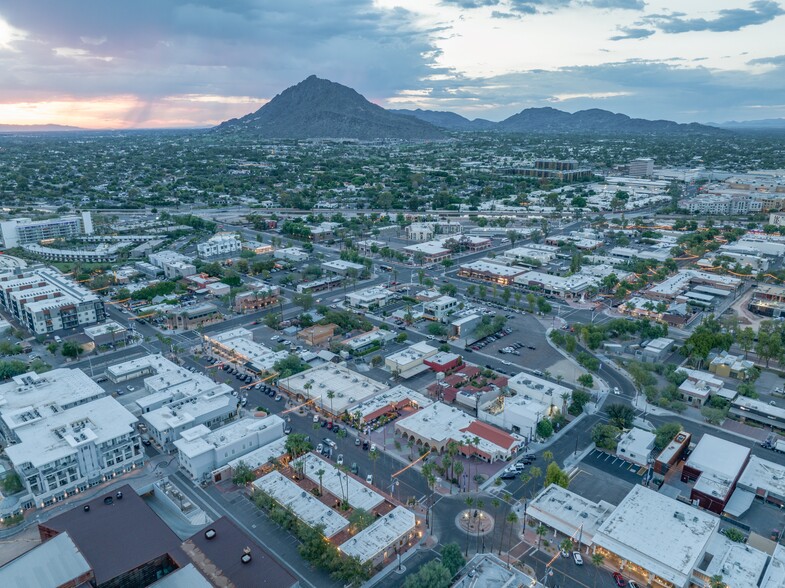 7044 & 7046 E Main st, Scottsdale, AZ for sale - Building Photo - Image 2 of 8