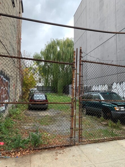 119 south 1st St, Brooklyn, NY for sale - Building Photo - Image 3 of 3