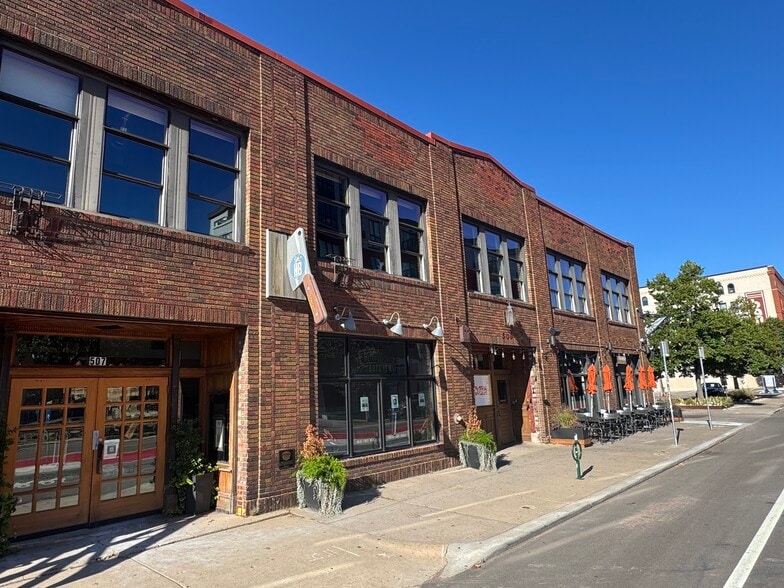 509 NE 1st Ave, Minneapolis, MN for lease - Building Photo - Image 1 of 9
