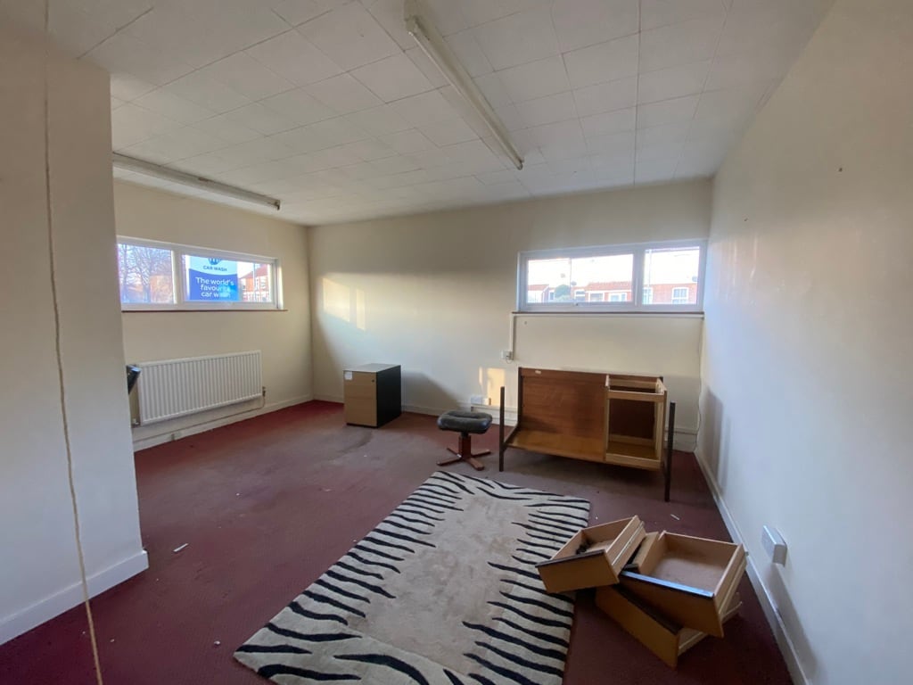 88 Drayton Rd, Norwich for lease Interior Photo- Image 1 of 4