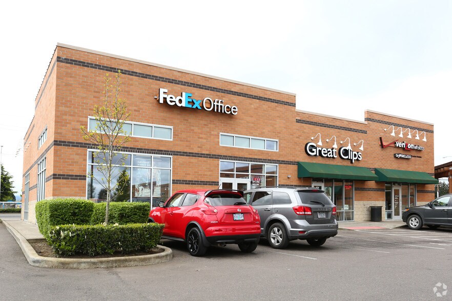 102-106 N 20th Ave, Cornelius, OR for sale - Primary Photo - Image 1 of 1