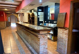 Retail in Paracuellos de Jarama, Madrid for lease Interior Photo- Image 2 of 10