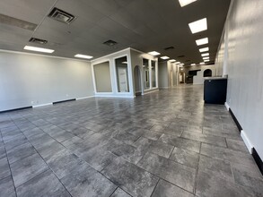 6006-6040 S Yale Ave, Tulsa, OK for lease Interior Photo- Image 2 of 12