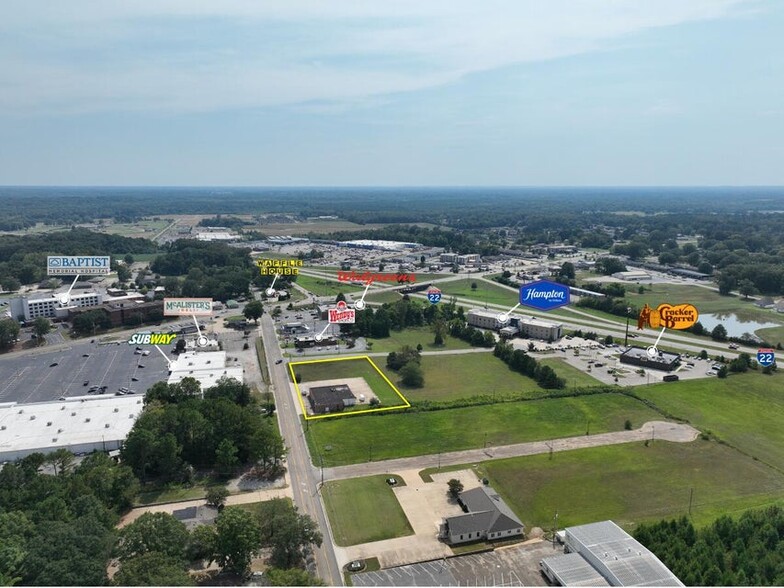 712 Coulter Dr, New Albany, MS for sale - Aerial - Image 1 of 51