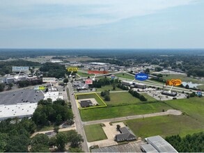 712 Coulter Dr, New Albany, MS - AERIAL  map view - Image1