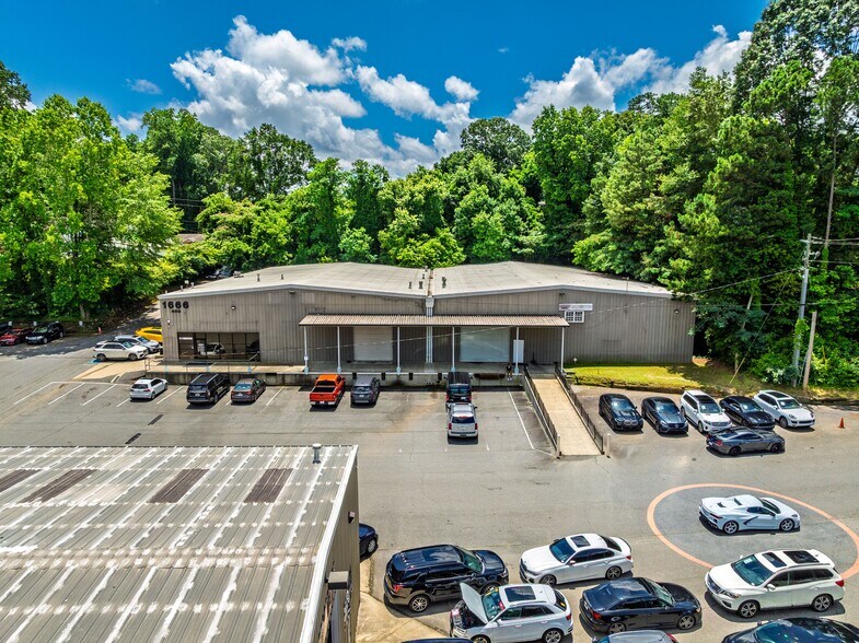 1666 Roswell Rd, Marietta, GA for lease - Building Photo - Image 2 of 7