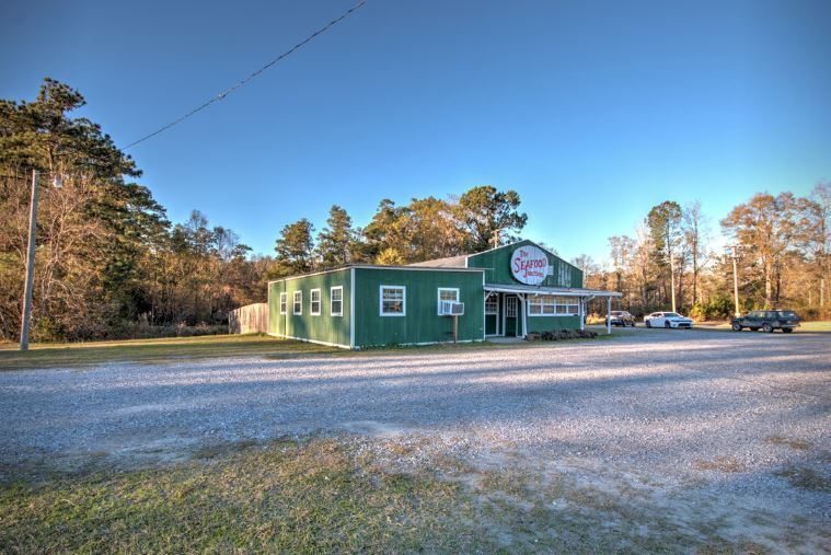 3290 Highway 43 N, Picayune, MS 39466