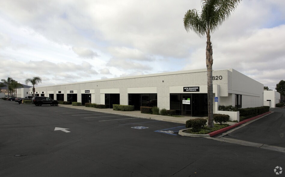 820 Los Vallecitos Blvd, San Marcos, CA for lease - Primary Photo - Image 1 of 5
