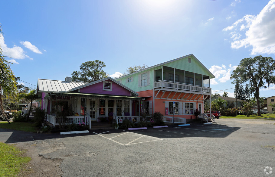 102 W Shell Point Rd, Ruskin, FL for sale - Building Photo - Image 1 of 20