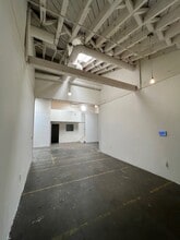 3245 Casitas Ave, Los Angeles, CA for lease Interior Photo- Image 1 of 4