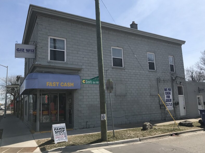 672 Leonard St NW, Grand Rapids, MI for sale - Other - Image 1 of 1