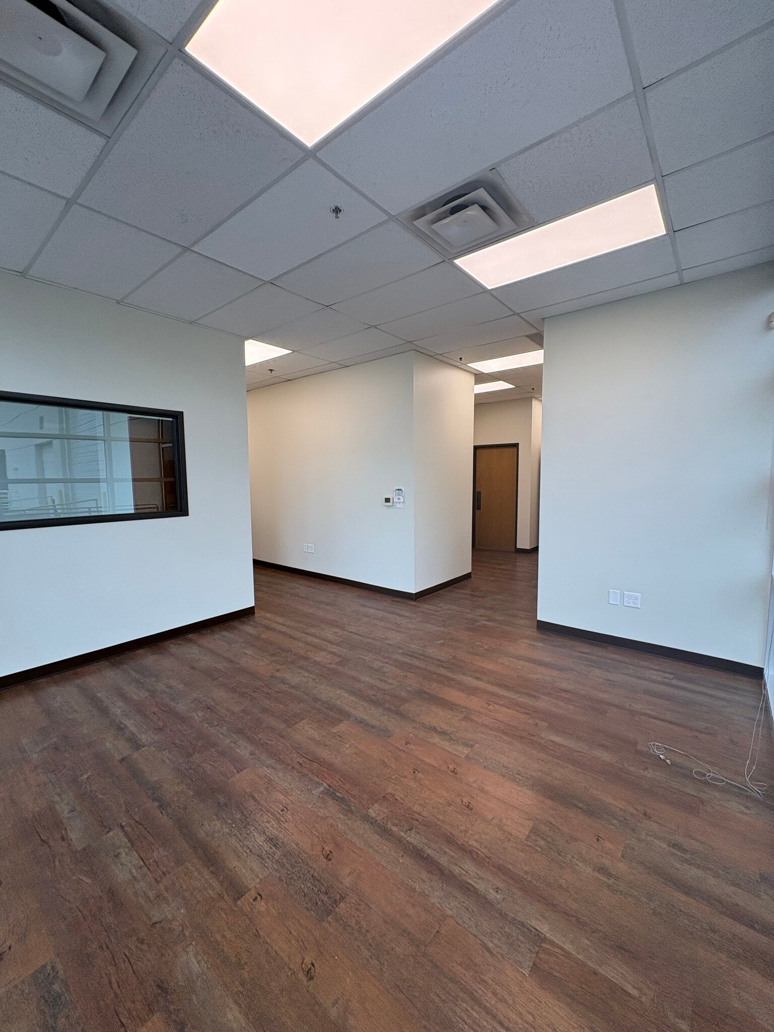 2920 N State Highway 360, Grand Prairie, TX for lease Interior Photo- Image 1 of 6