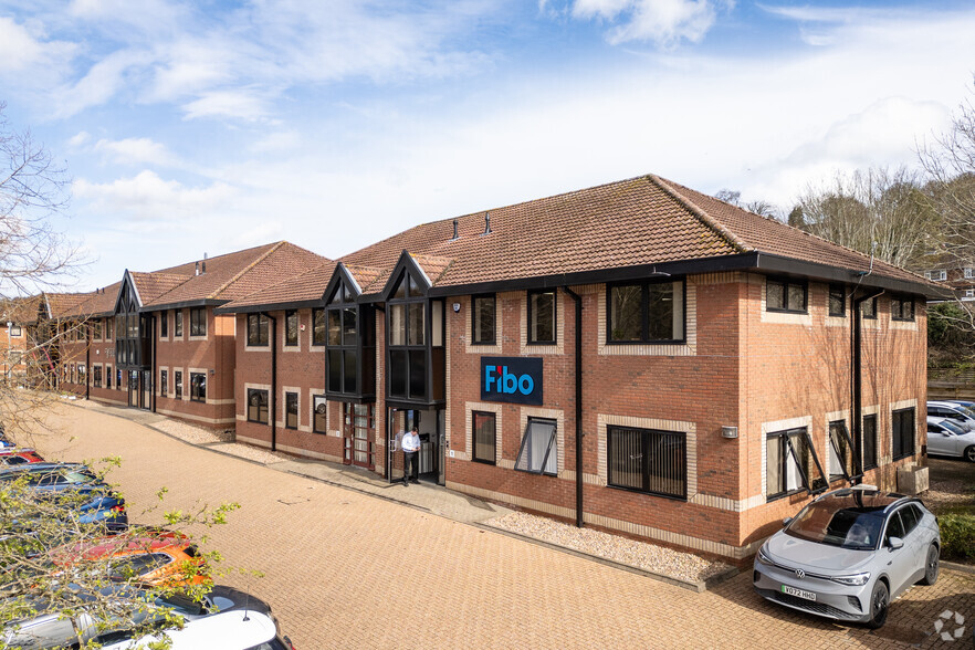 Asheridge Rd, Chesham for sale - Building Photo - Image 1 of 3