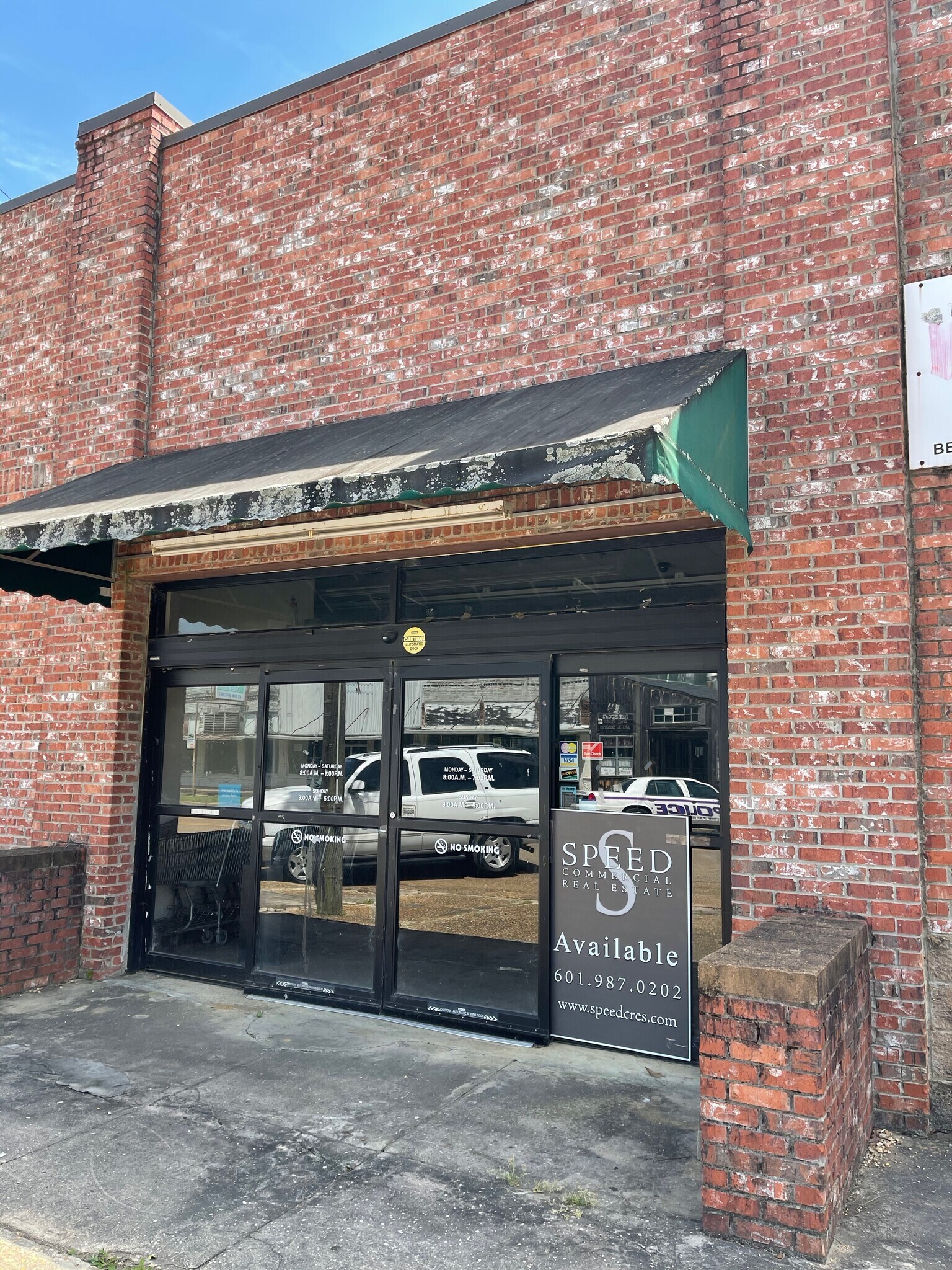 9890 Main St, Goodman, MS 39079 Goodman Grocery