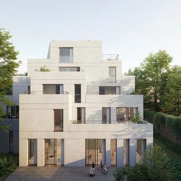 Retail in Lille for lease - Building Photo - Image 2 of 6