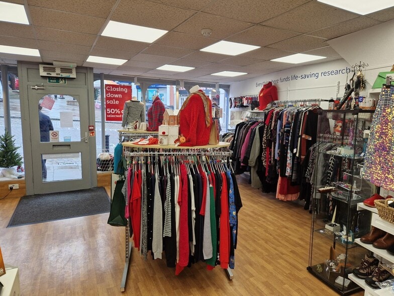 11 Market Pl, Ross On Wye for lease - Interior Photo - Image 3 of 5