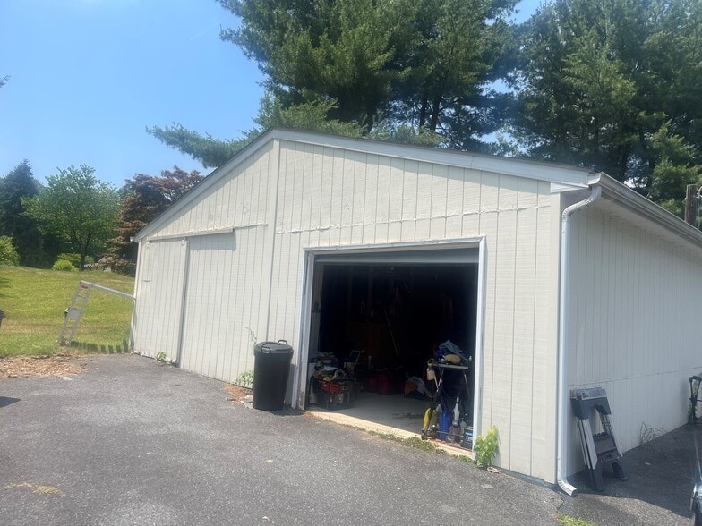 1129 Clayton Rd, Joppa, MD for sale - Building Photo - Image 2 of 2