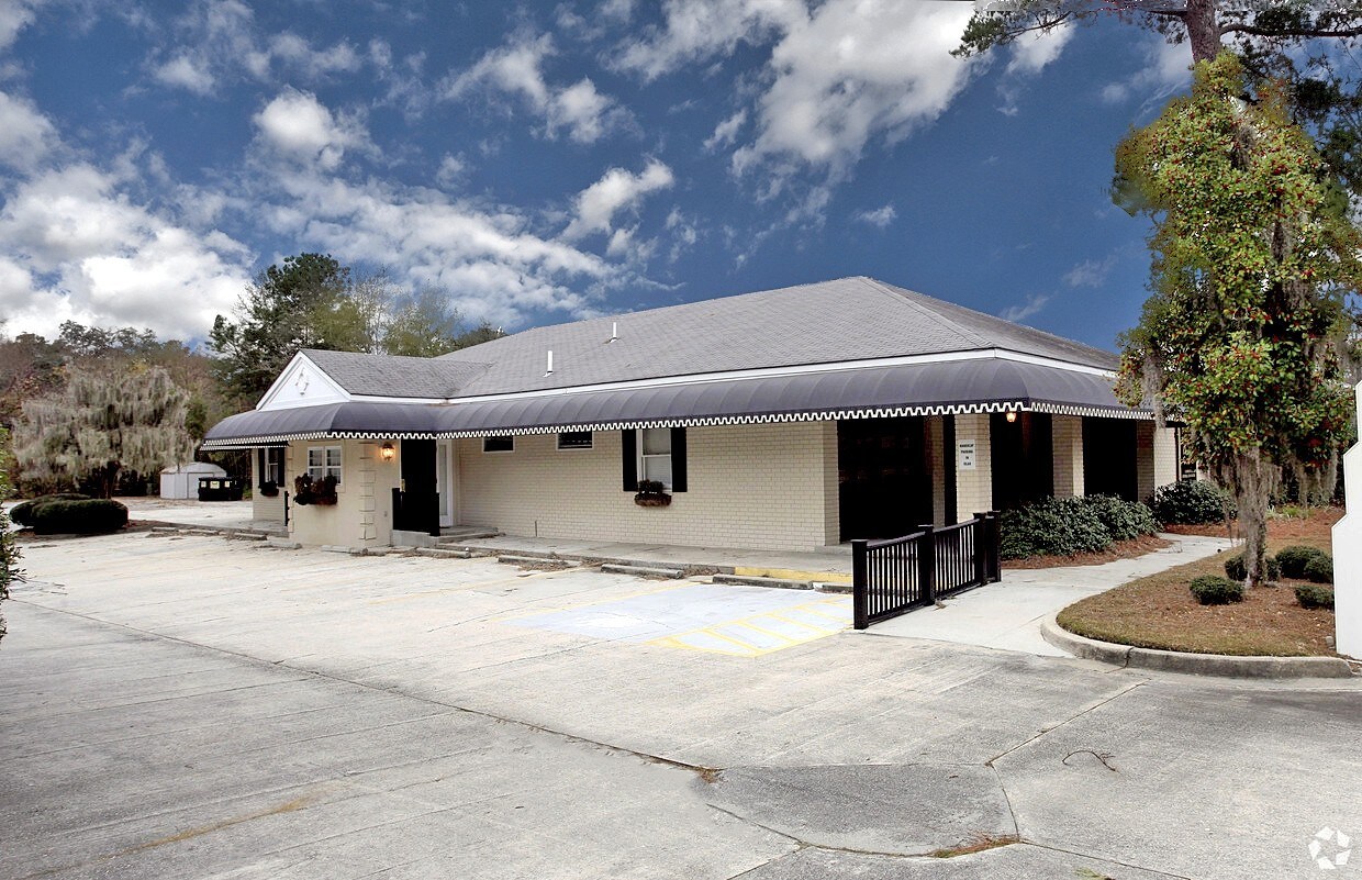 532-533 Stephenson Ave, Savannah, GA for sale Primary Photo- Image 1 of 1