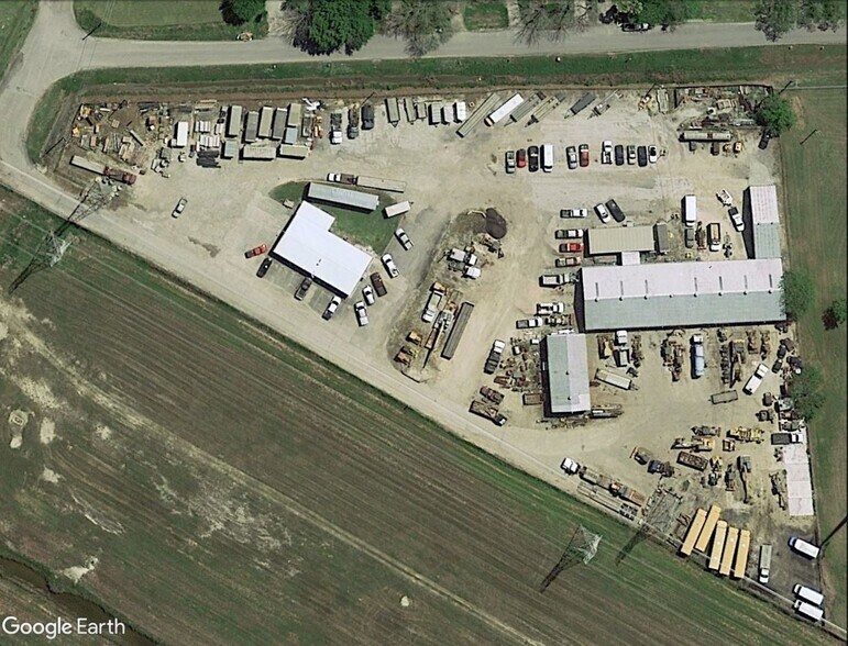 2309 Zapata St, Freeport, TX 77541