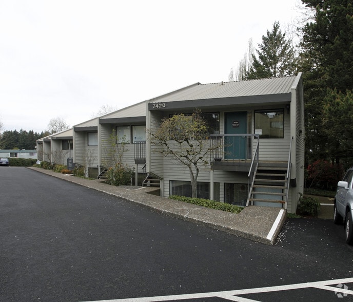 7420 SW Hunziker Rd, Tigard, OR for sale - Primary Photo - Image 1 of 1