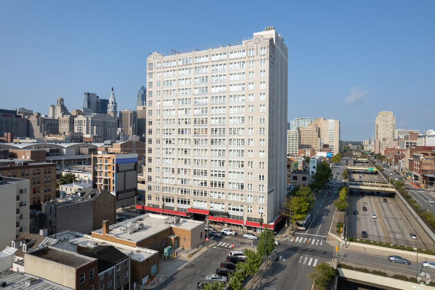 1100 Vine St, Philadelphia, PA for sale - Building Photo - Image 2 of 5