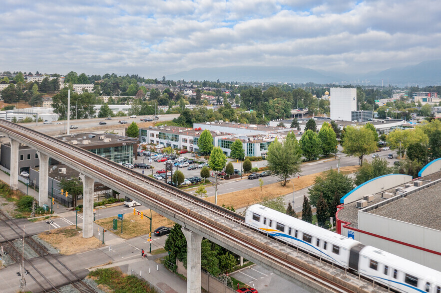 2323 Boundary Rd, Vancouver, BC for lease - Building Photo - Image 2 of 20