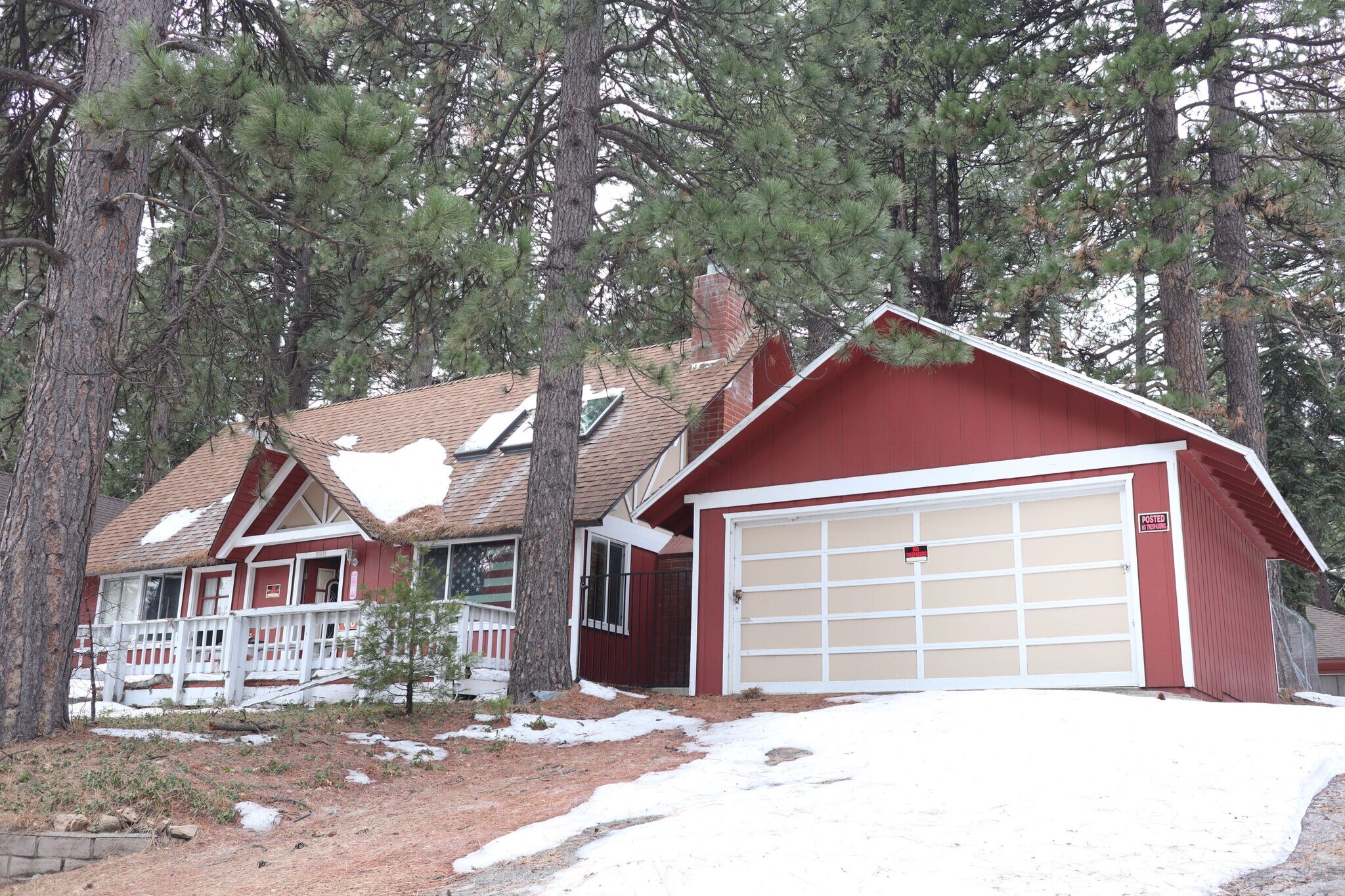 31533 Hilltop, Running Springs, CA 92382