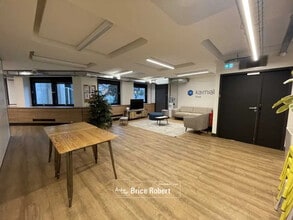 Office in Villeurbanne for lease Building Photo- Image 2 of 9