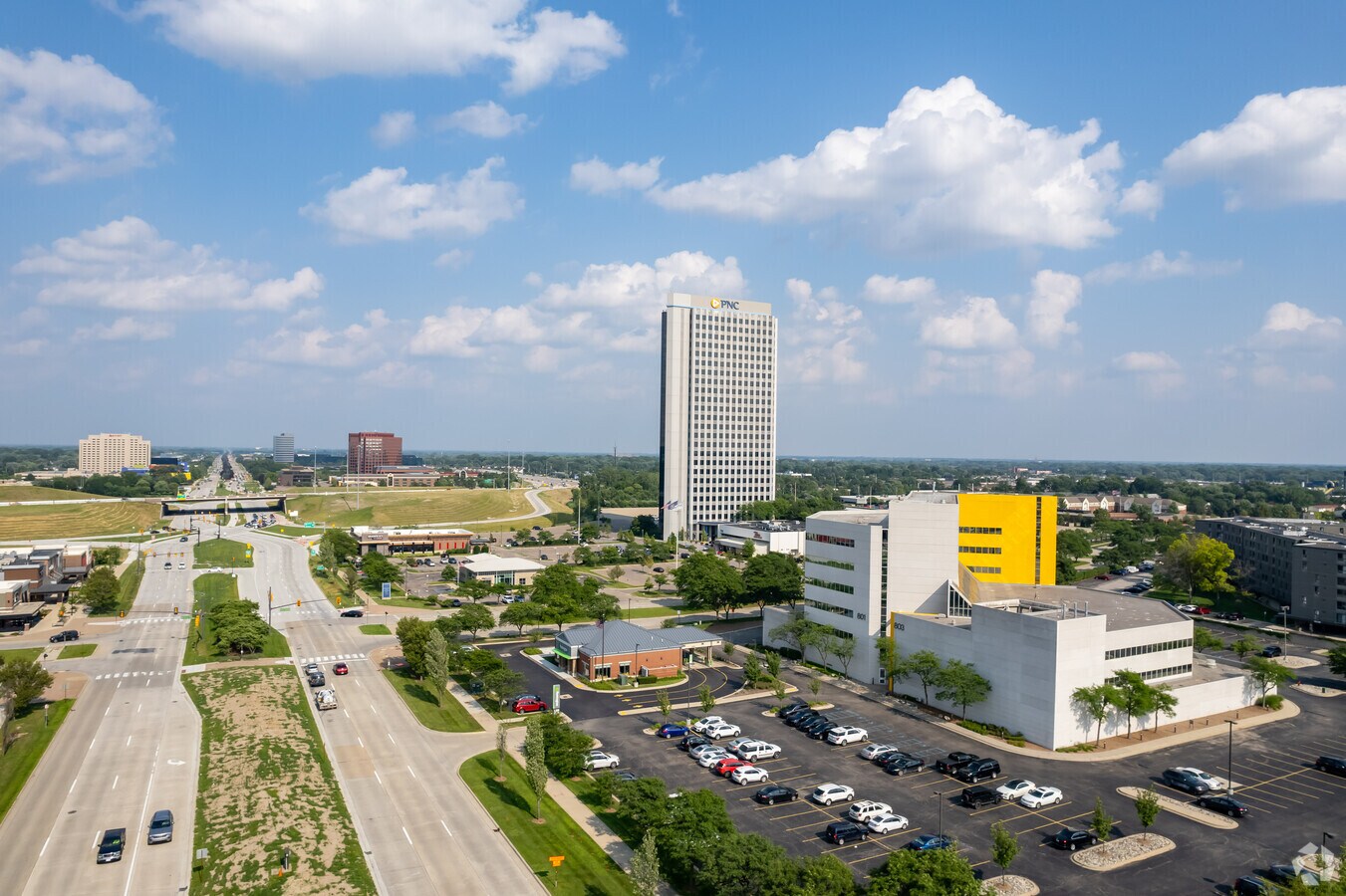 801 W Big Beaver Rd, Troy, MI 48084 Office Evolution Troy