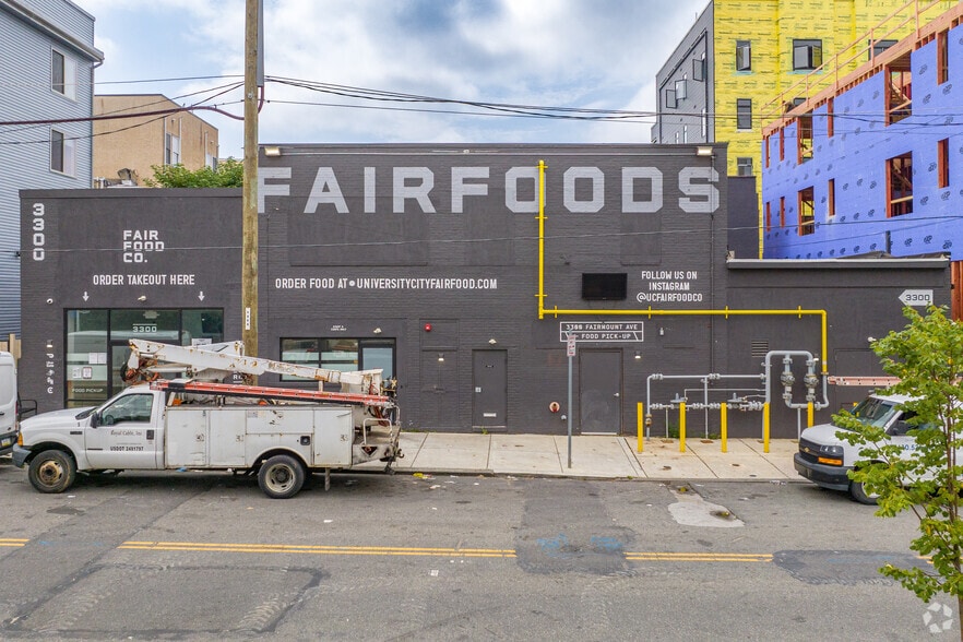 3300 Fairmount Ave, Philadelphia, PA for lease - Building Photo - Image 3 of 24