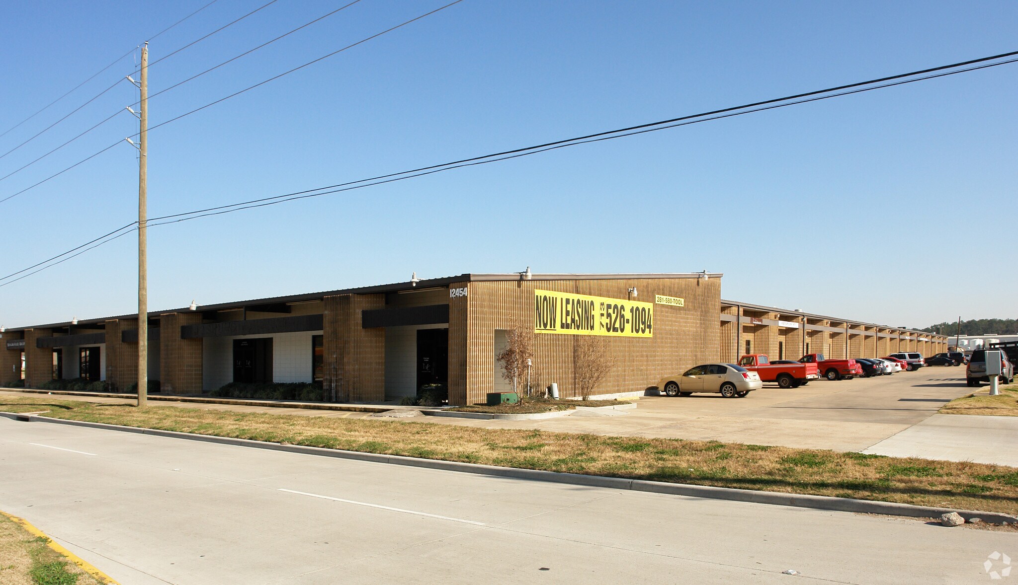 12454 Cutten Rd, Houston, TX for sale Primary Photo- Image 1 of 1