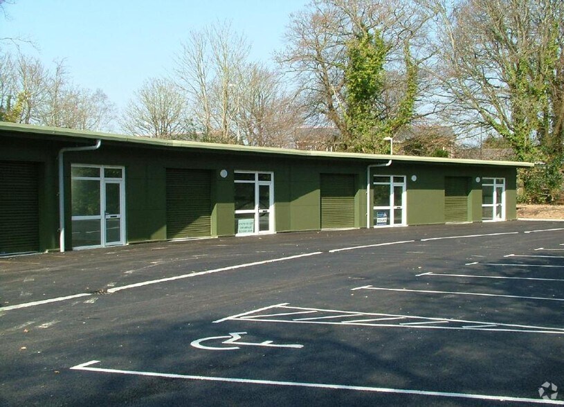 Warmwell Rd, Crossways for sale - Primary Photo - Image 1 of 1