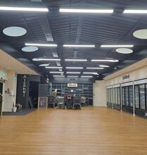 24 Rook Way, Horsham for lease Interior Photo- Image 2 of 2