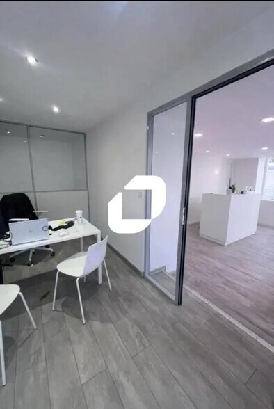 Office in Meaux for sale - Building Photo - Image 3 of 5
