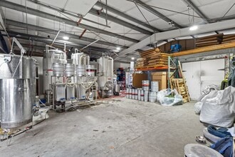 138 Hodgden N st, Tenino, WA for lease Interior Photo- Image 2 of 18