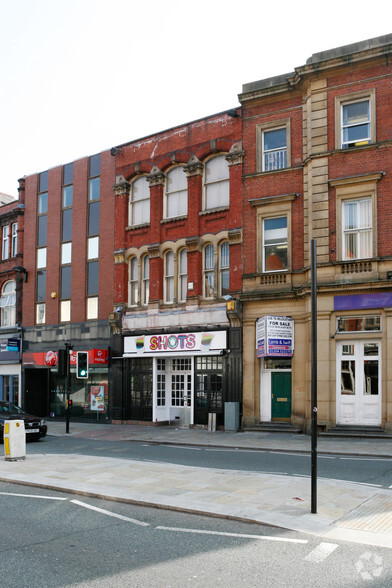 55 Bradshawgate, Bolton for lease - Primary Photo - Image 1 of 4