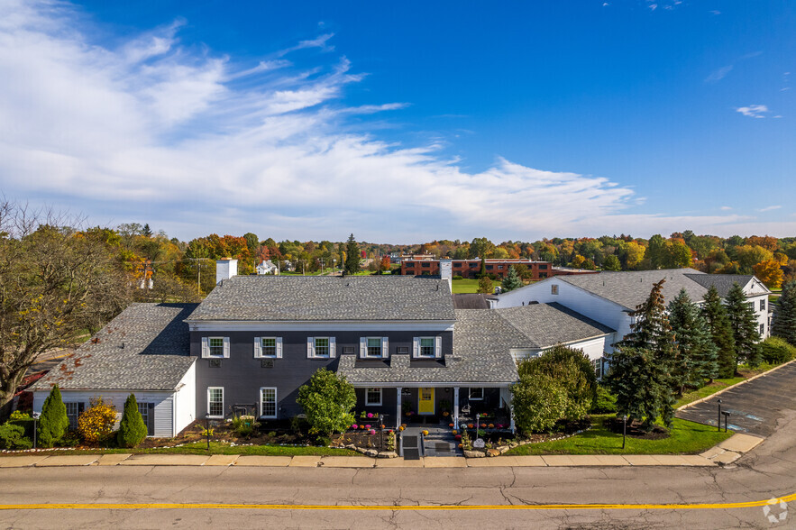 30 Shawnee Trl, Aurora, OH for sale - Primary Photo - Image 1 of 1