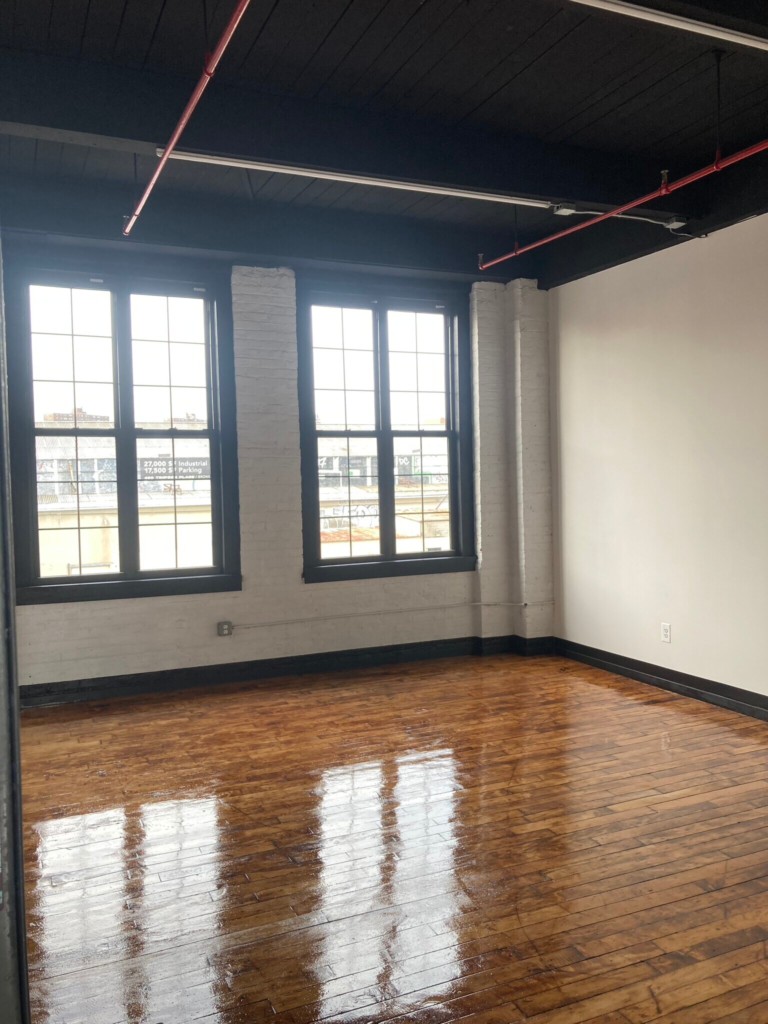 432 Austin Pl, Bronx, NY for lease Interior Photo- Image 1 of 1