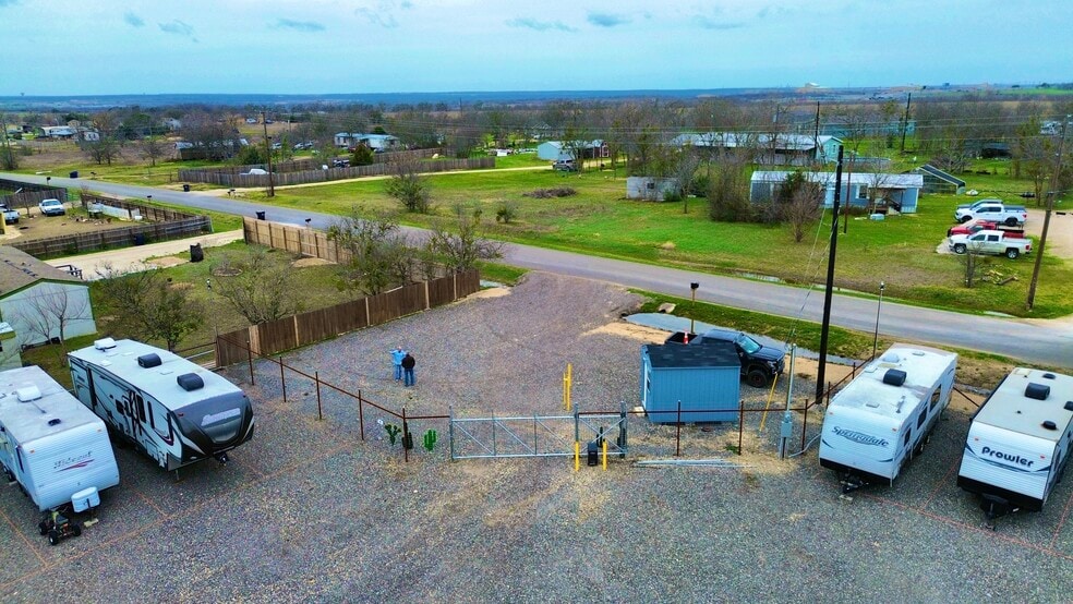 320 Green Acres, Georgetown, TX for sale - Building Photo - Image 3 of 6