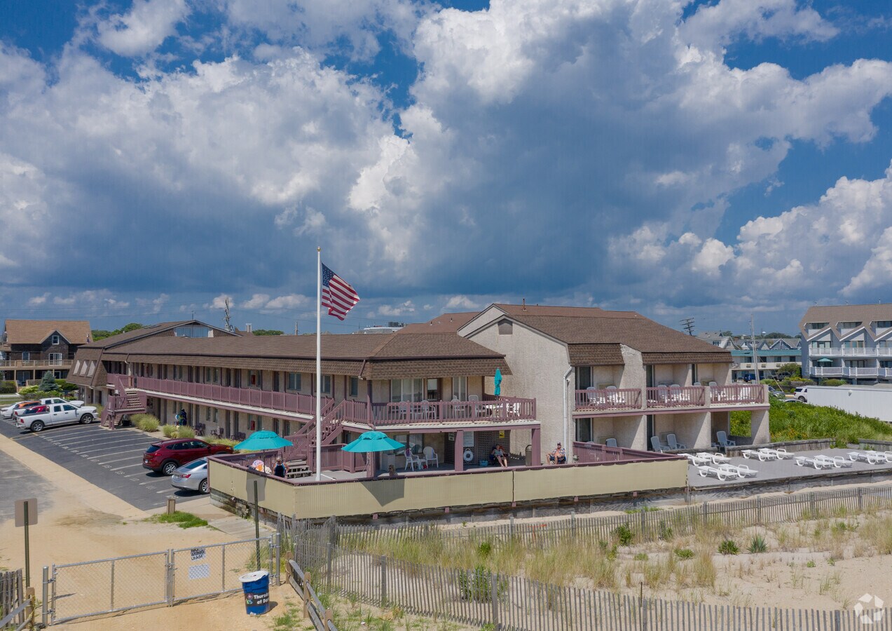 1008 Ocean Ave, Point Pleasant Beach, NJ 08742 Windswept Motel