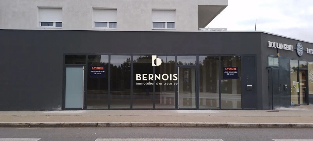 Vente Commerce 105 m² - Photo 1
