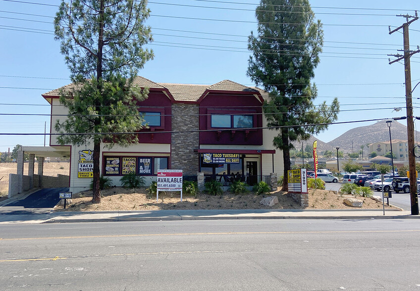 31900 Mission Trl, Lake Elsinore, CA for lease - Building Photo - Image 2 of 12