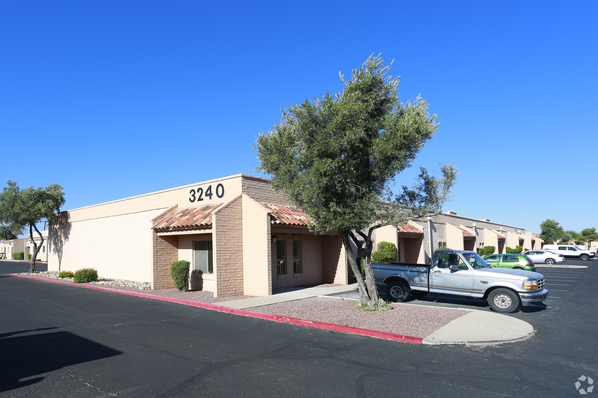 3200 S Dodge Blvd, Tucson, AZ 85713 - South Dodge Business Center | LoopNet