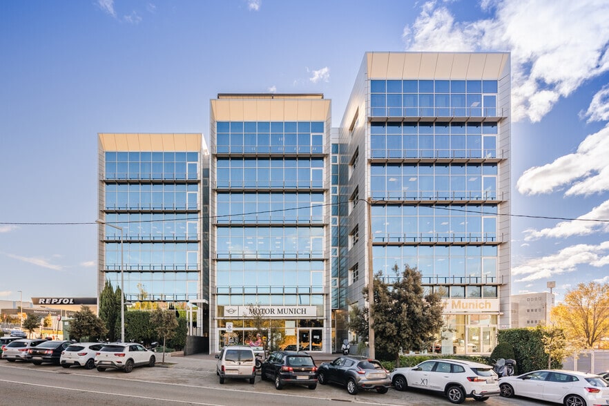 Carrer Vallespir, 19, Sant Cugat del Vallès, Barcelona for sale - Primary Photo - Image 1 of 1