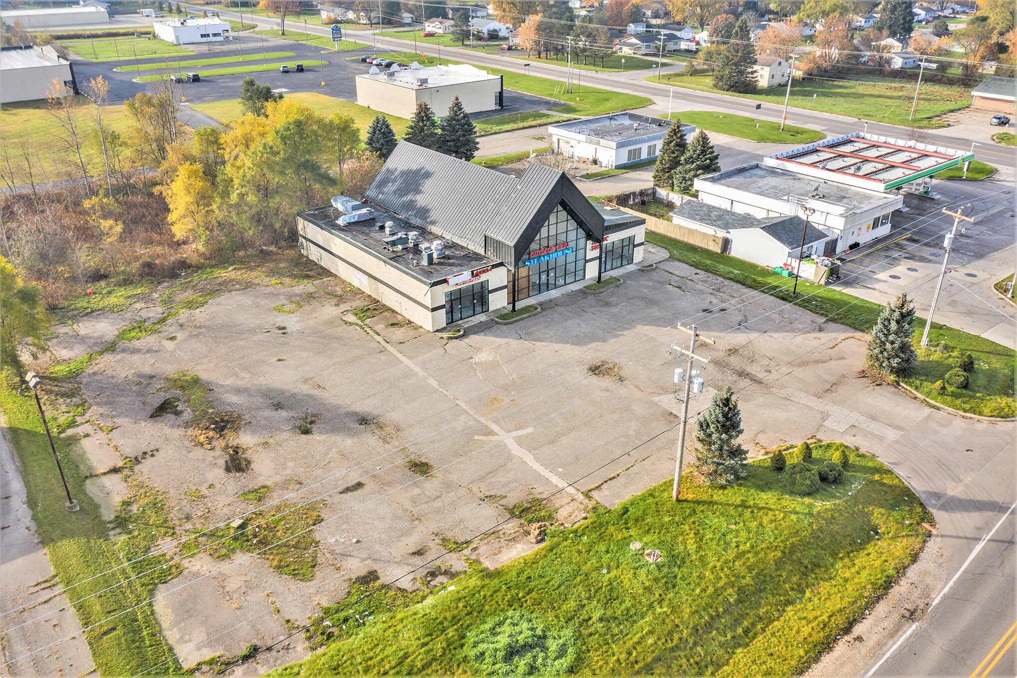 5030 Coldwater Rd, Flint, MI 48506 Genesee Twp 3 Unit 8100 Sq ft