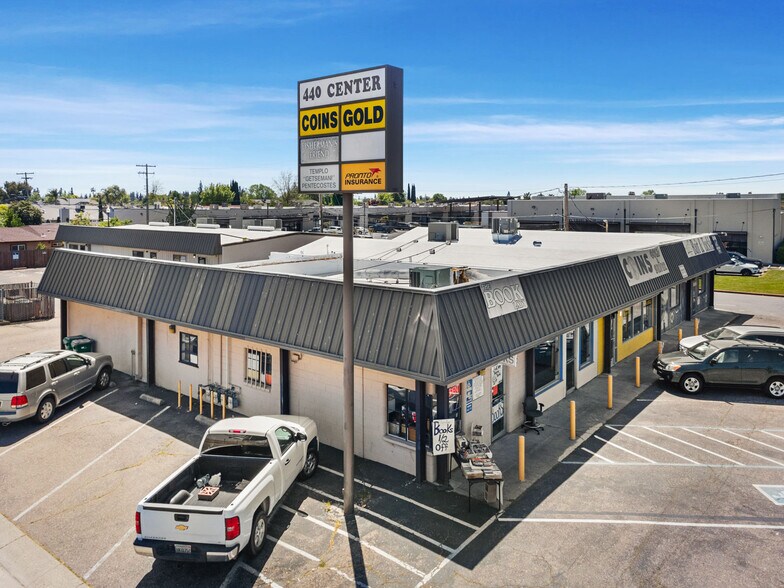 440 E Kettleman Ln, Lodi, CA 95240